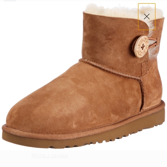 UGG Shoes - UGG 3352 MINI BAILEY BUTTON BOOTS CHESTNUT size 8